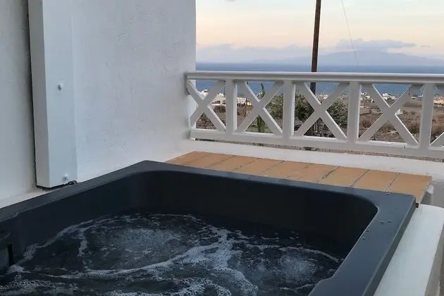 Suite, 2 Bedrooms, Sea View (Seasonal Hot Tub)
