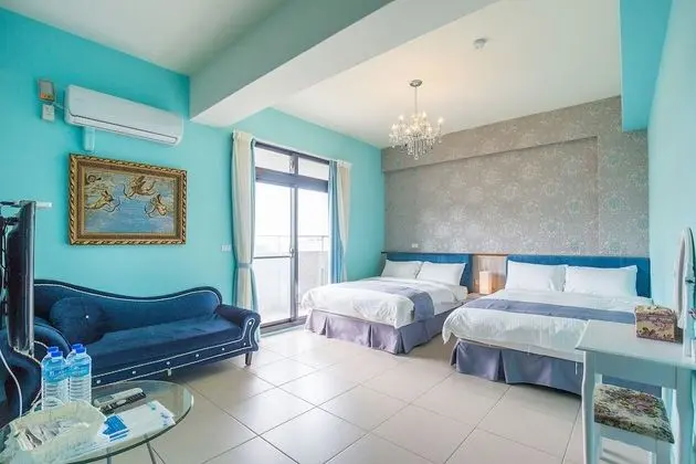 Deluxe Dört Kişilik Oda