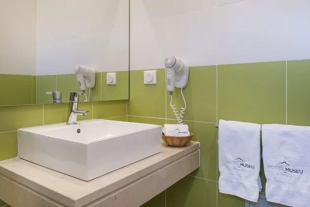 Comfort Tek Büyük veya İki Ayrı Yataklı Oda, Nehir Manzaralı