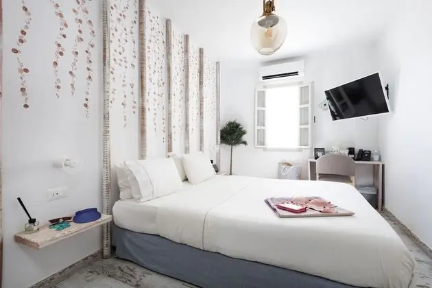 Design Tek Büyük Yataklı Oda