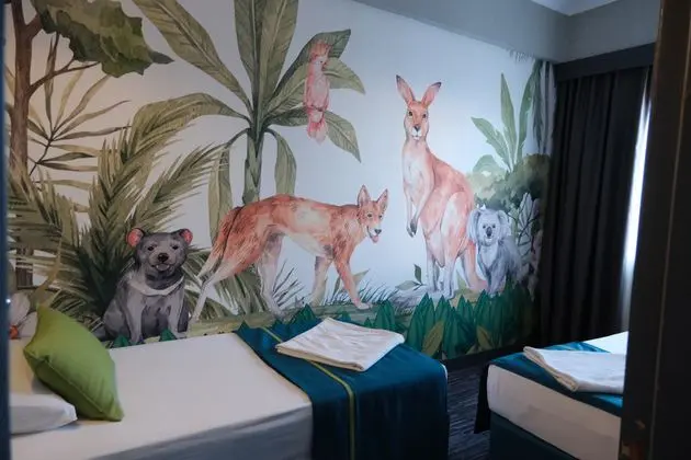https://images.etstur.com/imgproxy/resize/2560x1440/files/images/hotelImages/etsrooms/426/Otel_Musho_20240816160745_0.jpeg