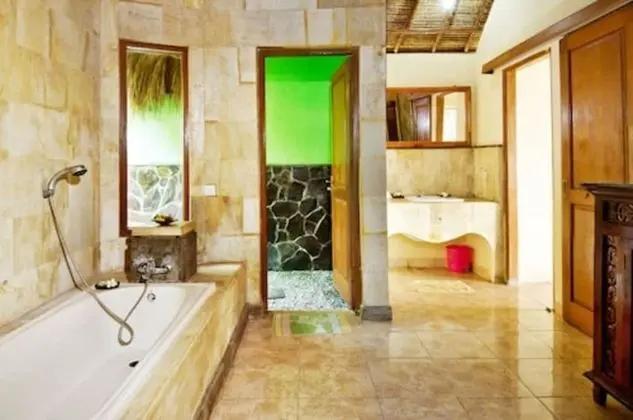 Standard Kır Evi, Bahçe Manzaralı