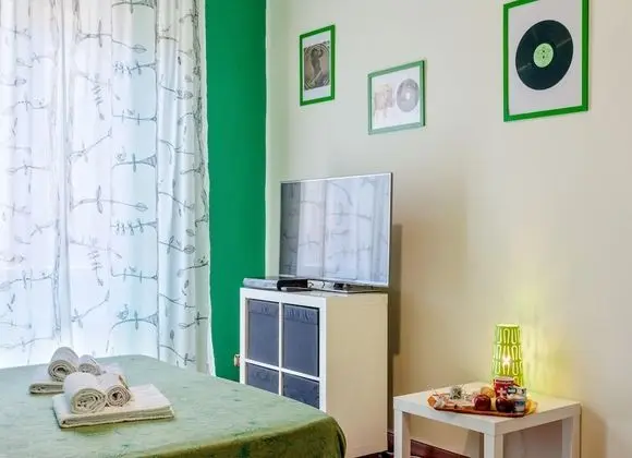 Comfort Tek Büyük Yataklı Oda, Ortak Banyo