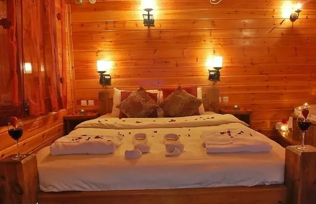 Comfort Kulübe, Sigara İçilmez