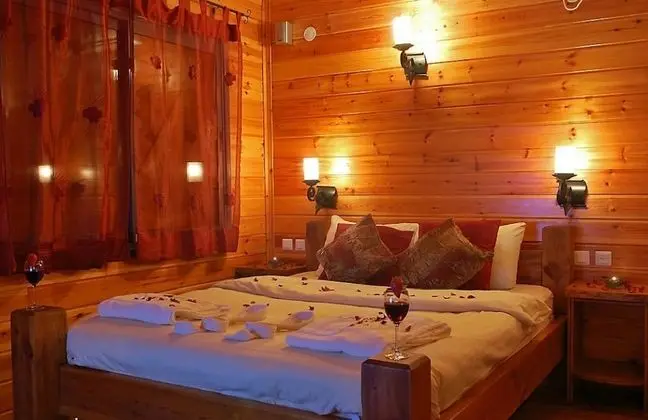 Comfort Kulübe, Sigara İçilmez
