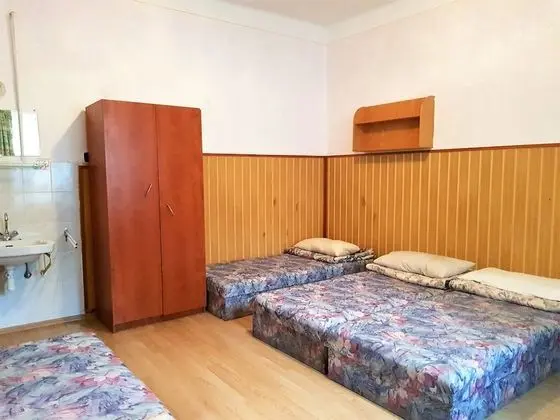 Standard Dört Kişilik Oda