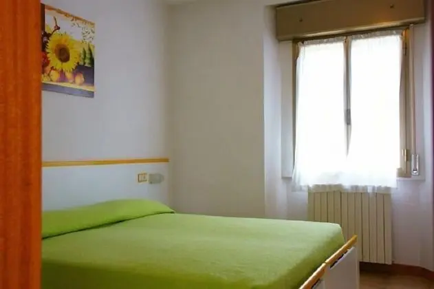 Classic Tek Büyük veya İki Ayrı Yataklı Oda