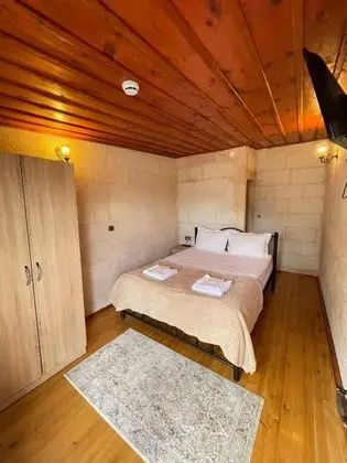 Çift Kişilik, Şehir Manzaralı