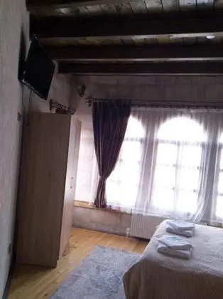 Çift Kişilik, Şehir Manzaralı