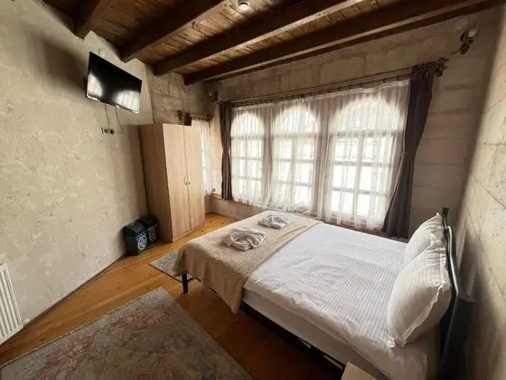 Çift Kişilik, Şehir Manzaralı