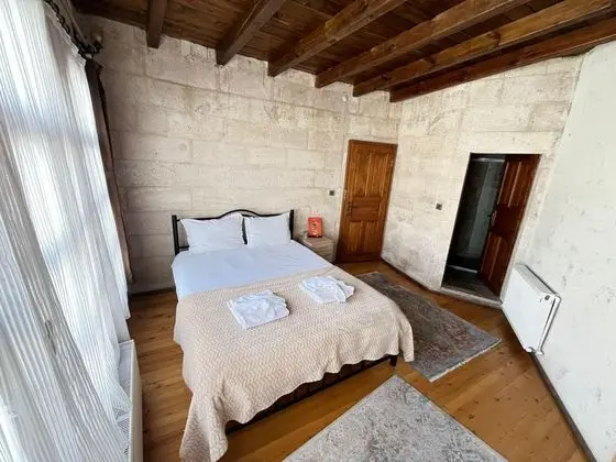 Çift Kişilik, Şehir Manzaralı