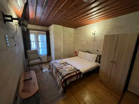 Çift Kişilik, Şehir Manzaralı