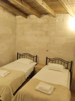 Ekonomik Oda, Şehir Manzaralı, İki Tek Kişilik Yataklı