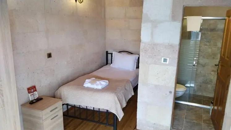 Tek Kişilik, Şehir Manzaralı
