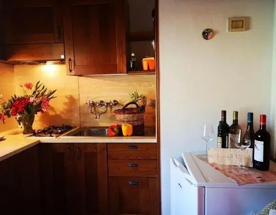 Family Apart Daire, Birden Çok Yatak, Bahçeli (Mustard apt. with shared pool)