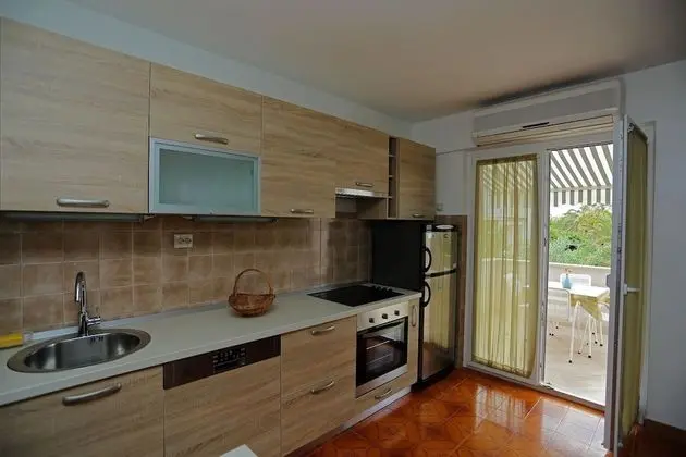 Apart Daire (Mut - 250 m from beach - A1(4))