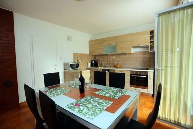 Apart Daire (Mut - 250 m from beach - A1(4))