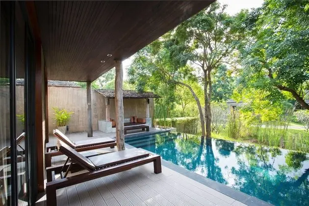 1-Bedroom Suite with Private Pool