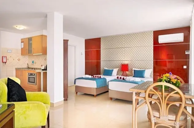 Deluxe Room, Terrace Sea or Pool View ( 2 Pax)