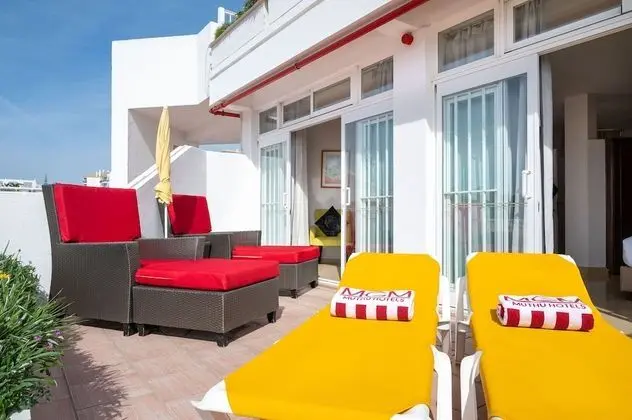 Deluxe Room, Terrace Sea or Pool View ( 2 Pax)