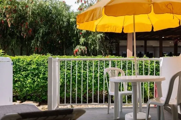 Standard Oda, Teras (2 Pax)