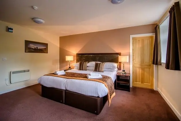 Courtyard Room