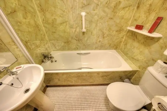 Standard İki Ayrı Yataklı Oda