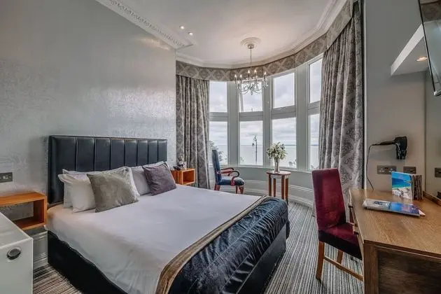 Junior Tek Büyük Yataklı Oda (Junior Executive Room)