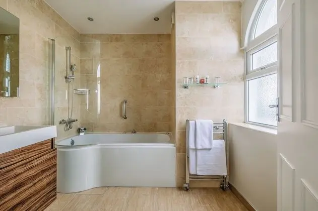 Junior Tek Büyük Yataklı Oda (Junior Executive Room)