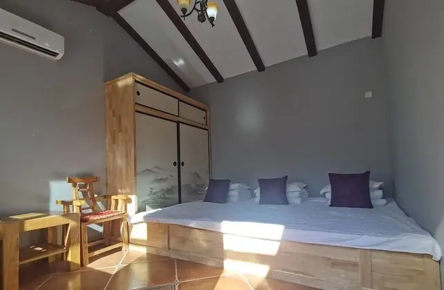 Tek Büyük Yataklı Oda, Dağ Manzaralı