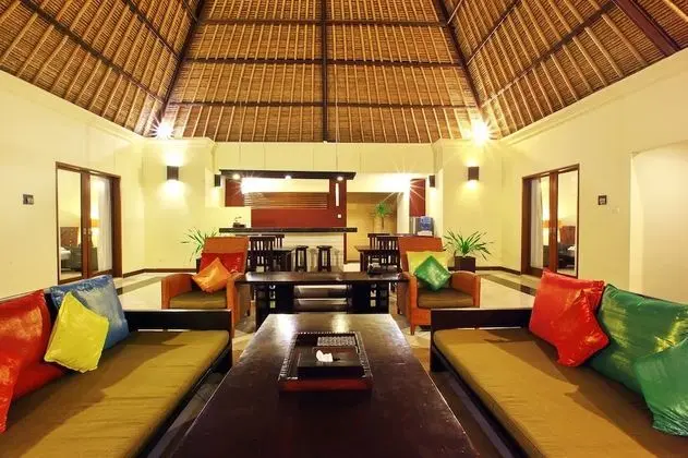 Villa, 4 Yatak Odası, Kişiye Özel Havuzlu
