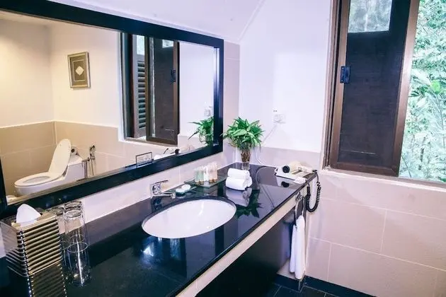 Chalet Half Board Single