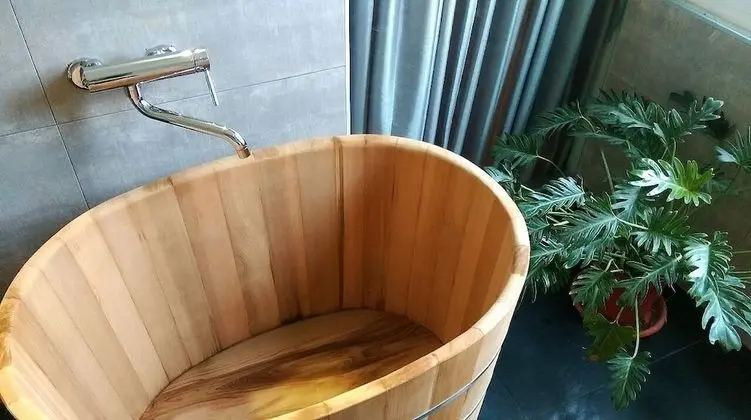 Superior Tek Büyük Yataklı Oda