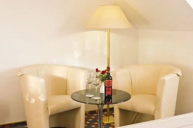 Classic Tek Büyük Yataklı Oda