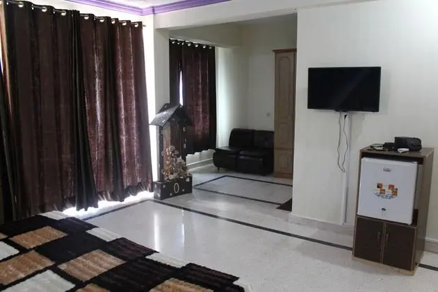 Vip Room