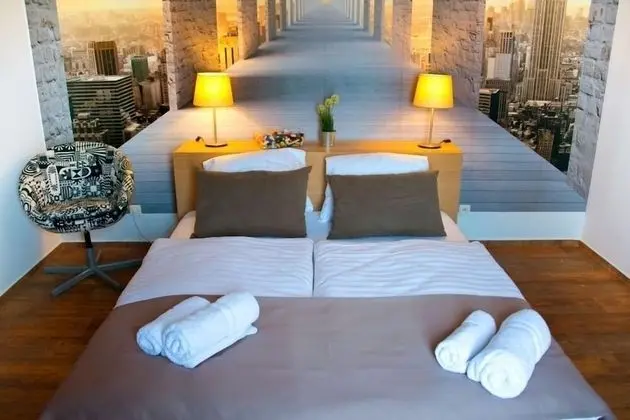 Tek Büyük Yataklı Oda, Balkon