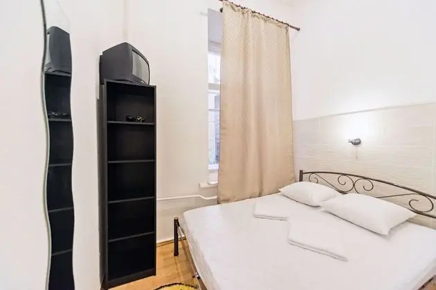 Standard Tek Büyük Yataklı Oda, Ortak Banyo