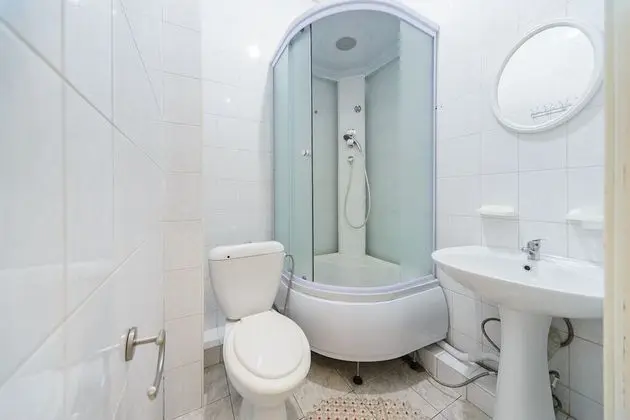 Standard Tek Büyük Yataklı Oda, Ortak Banyo