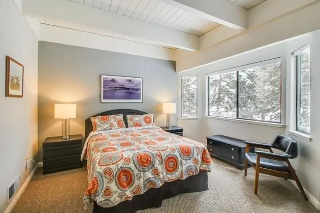 Daire, Birden Çok Yatak (MV22: Waterfront Condo in Tahoe Keys )