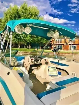 Daire, Birden Çok Yatak (MV22: Waterfront Condo in Tahoe Keys )