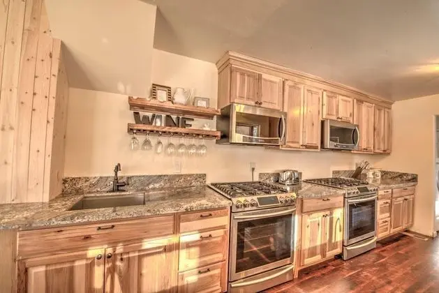 Ev, Birden Çok Yatak (MV25: Waterfront Tahoe Keys Home -30 )