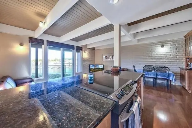 Daire, Birden Çok Yatak (MV26: Waterfront Tahoe Keys Condo lon)