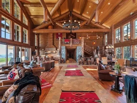 Ev, Birden Çok Yatak (MV28: Gold Beach Oceanfront Estate)