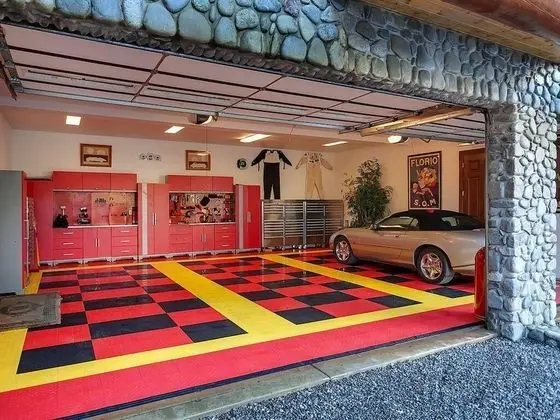 Ev, Birden Çok Yatak (MV28: Gold Beach Oceanfront Estate)