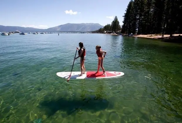 Ev, Birden Çok Yatak (MV49: Historical Miners Lake Tahoe La)