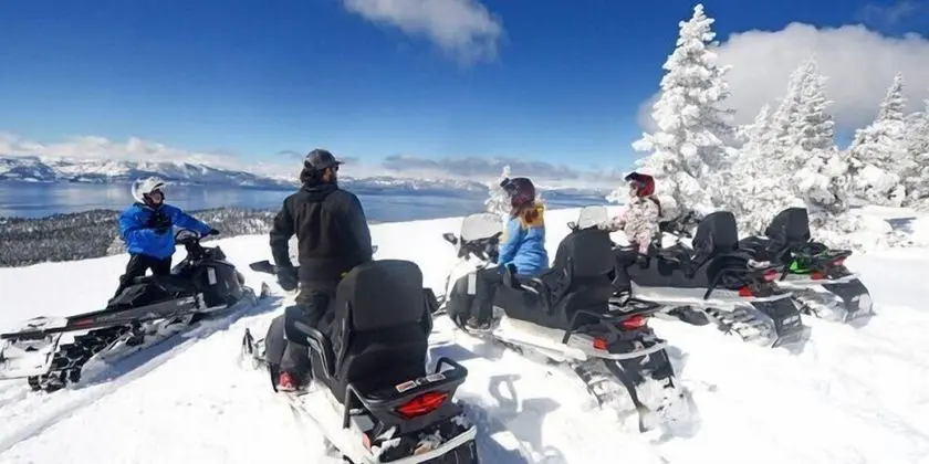 Ev, Birden Çok Yatak (MV49: Historical Miners Lake Tahoe La)