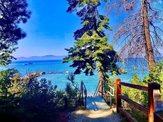 Ev, Birden Çok Yatak (MV49: Historical Miners Lake Tahoe La)