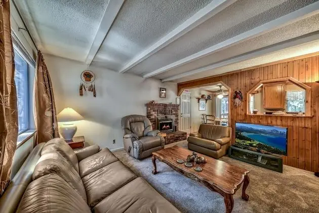 Ev, Birden Çok Yatak (MV67 Lake Tahoe close to everything H)