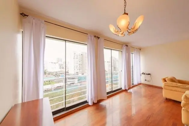 Daire, Birden Çok Yatak (MV7 Condo Near Larcomar)