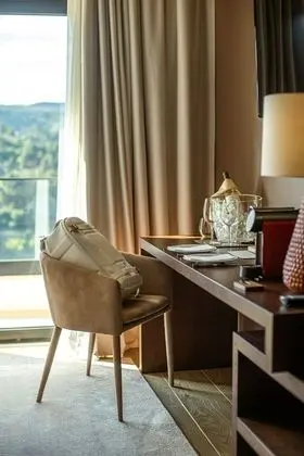 Deluxe Tek Büyük Yataklı Oda, Üzüm Asması Manzaralı